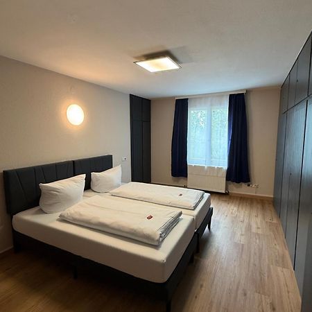 Crown Living Villa Blumenau Studios, Smarttv, Parkplatz Лустенау Екстериор снимка