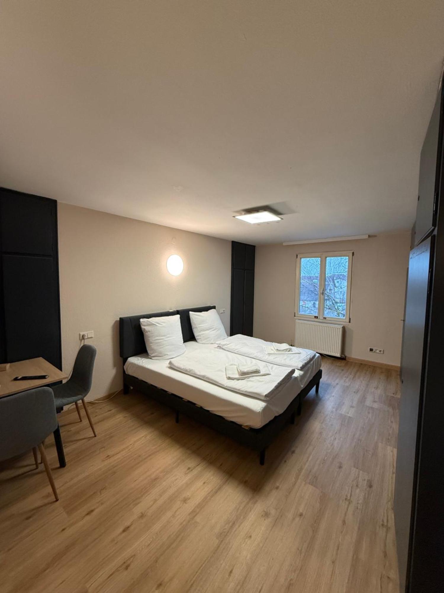 Crown Living Villa Blumenau Studios, Smarttv, Parkplatz Лустенау Екстериор снимка